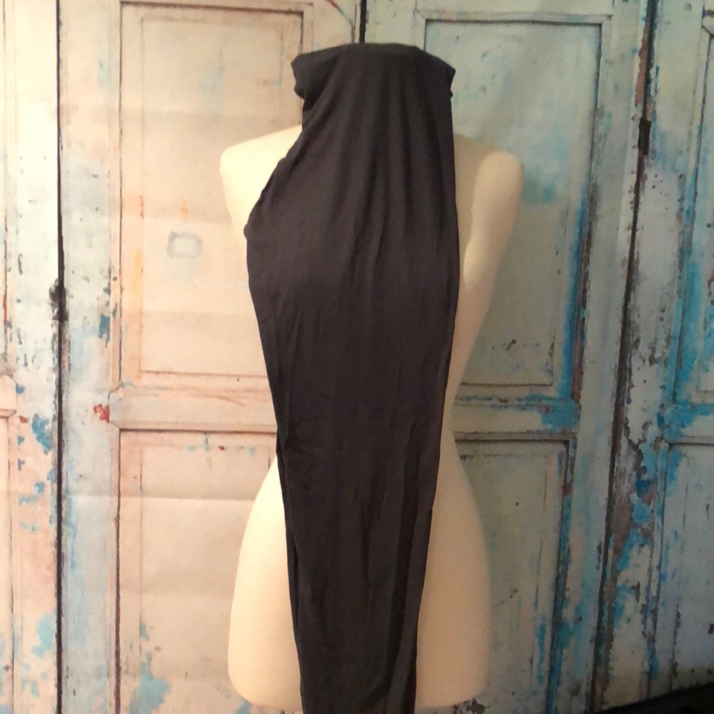 Gray yoga band leggings